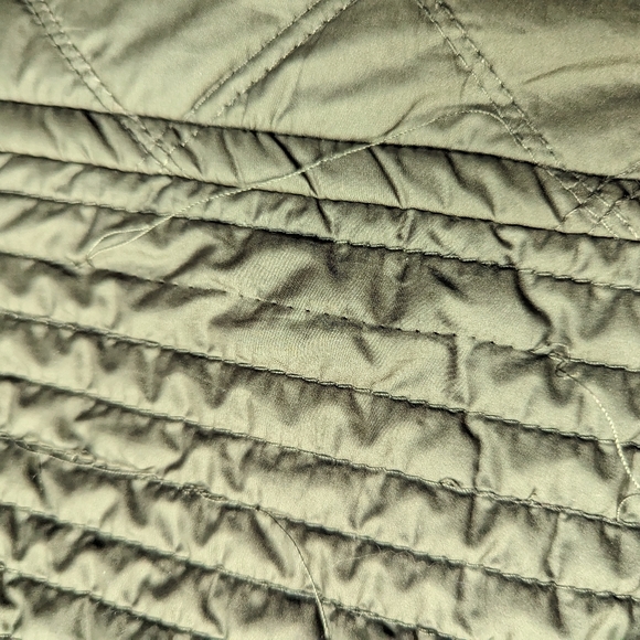 Hunter Green Quilted Puffer Jacket Equestrian Style - Picture 3 of 6